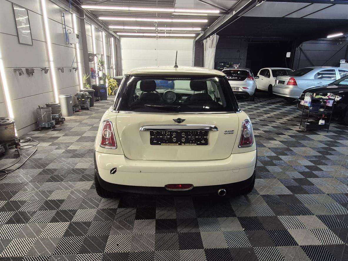 MINI One 1.4i benzine bj. 2009 102000km