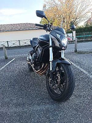 HONDA CB F HORNET