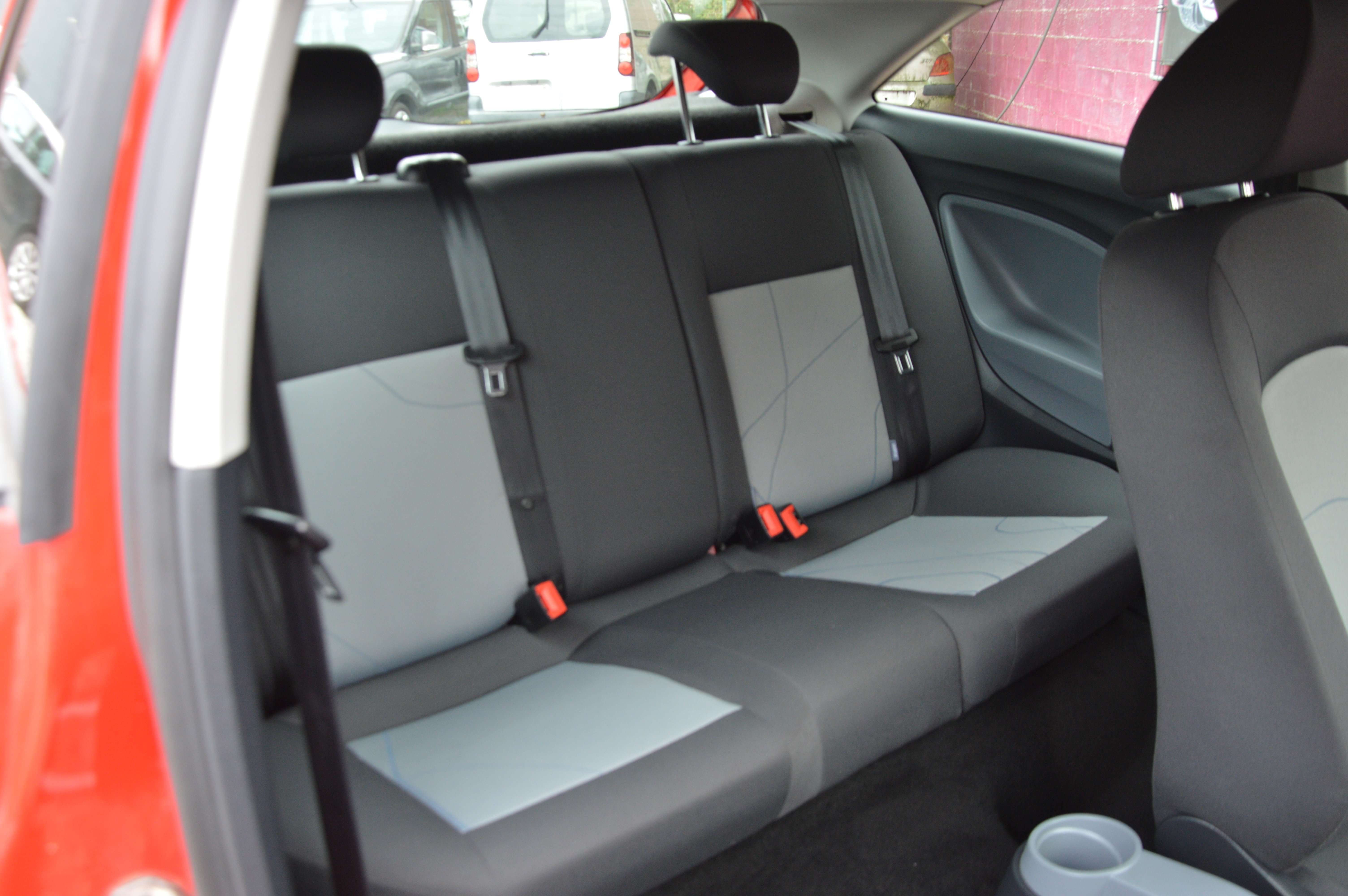 SEAT Ibiza 1.2i Enjoy 40.900KM