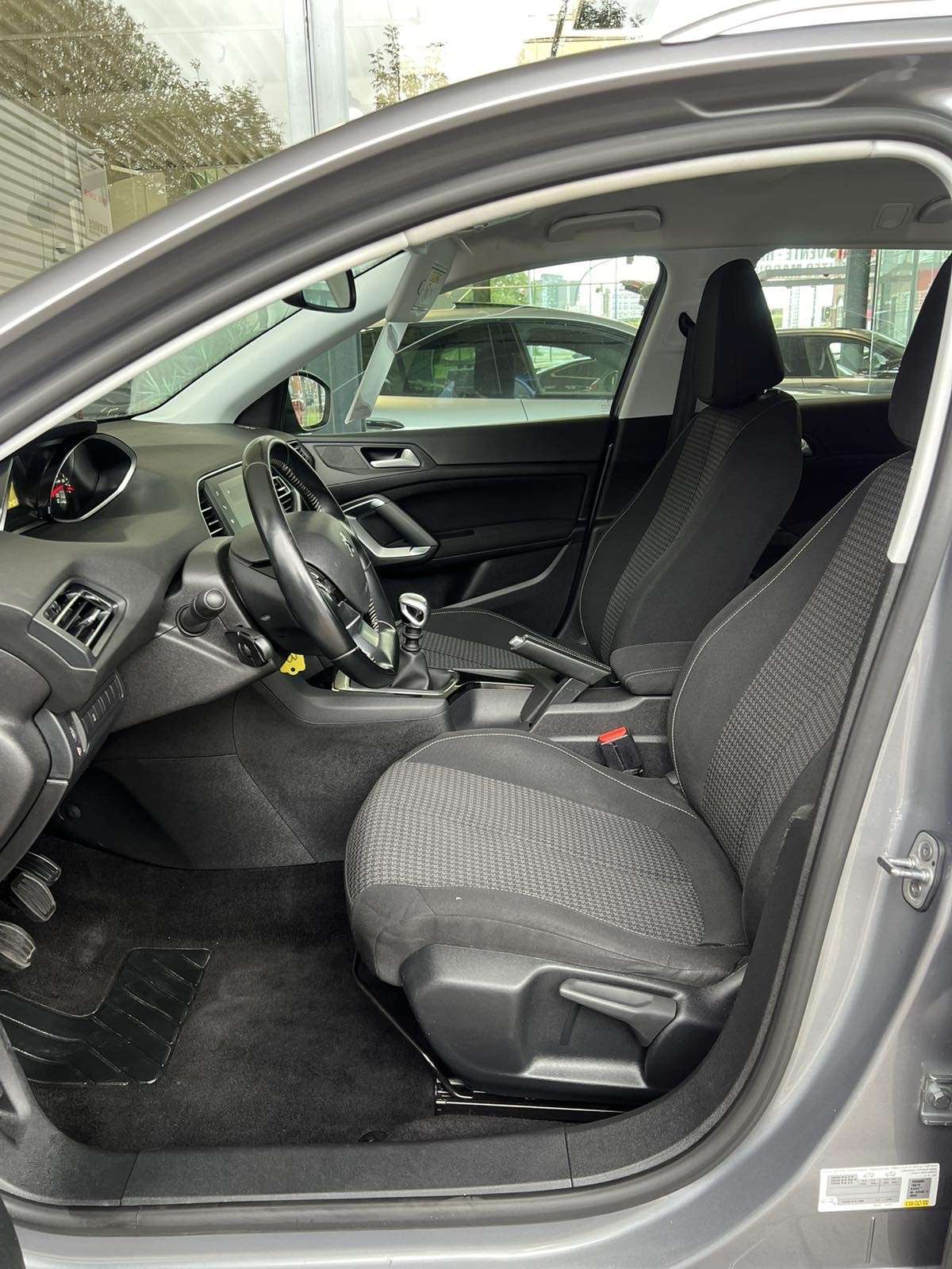 Peugeot 308 SW 1.5 BlueHDi (EURO6d) GPS-CLIM-WiFi-GAR 1AN