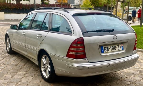 Mercedes-Benz Classe C II BREAK 270 CDI AVANTGARDE BVA