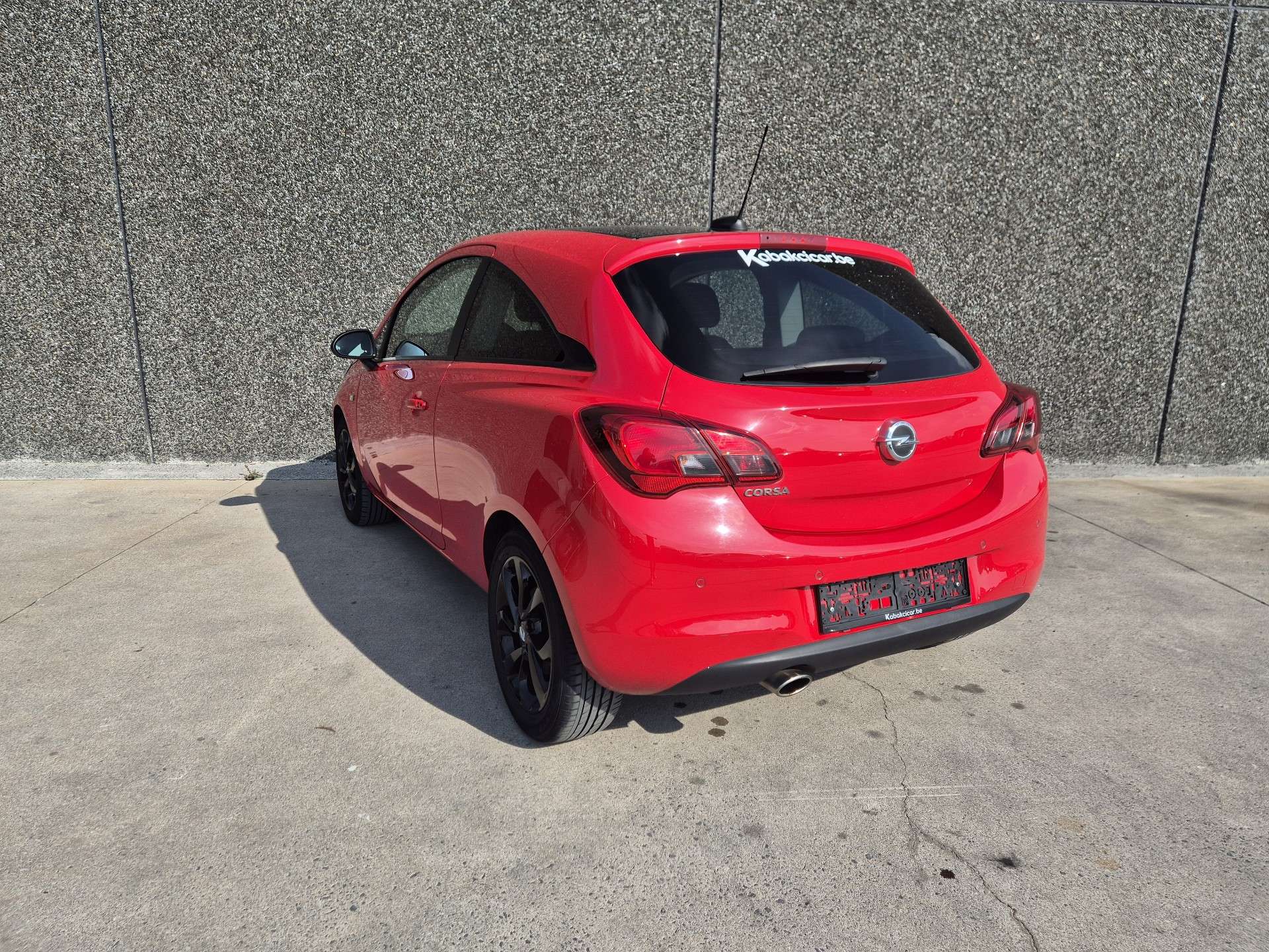 Opel Corsa 1.2i Black Edition/GPS//USB/CRUISE//GARANTIE