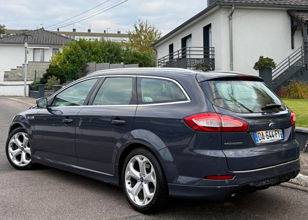 Ford Mondeo FORD Mondeo IV SW Phase 2 2.0 TDCi 16V 163cv Finition Sport