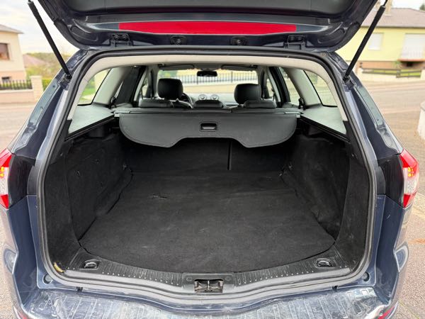 Ford Mondeo FORD Mondeo IV SW Phase 2 2.0 TDCi 16V 163cv Finition Sport
