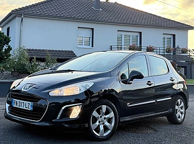 Peugeot 308 PEUGEOT 308 2.0 HDi 16V 150cv Finition Style