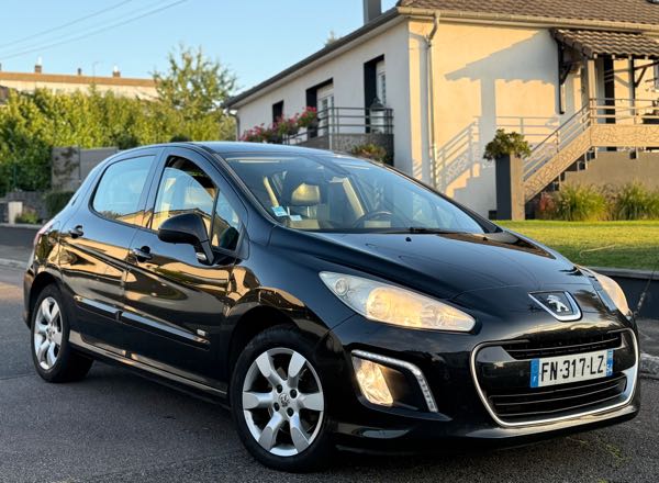 Peugeot 308 PEUGEOT 308 2.0 HDi 16V 150cv Finition Style