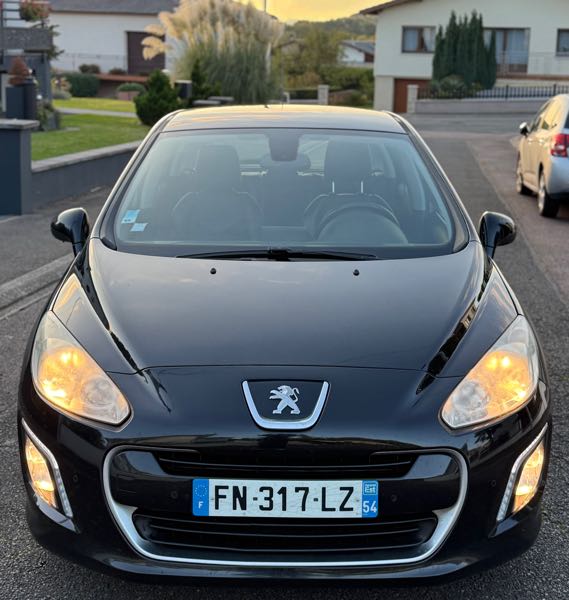 Peugeot 308 PEUGEOT 308 2.0 HDi 16V 150cv Finition Style