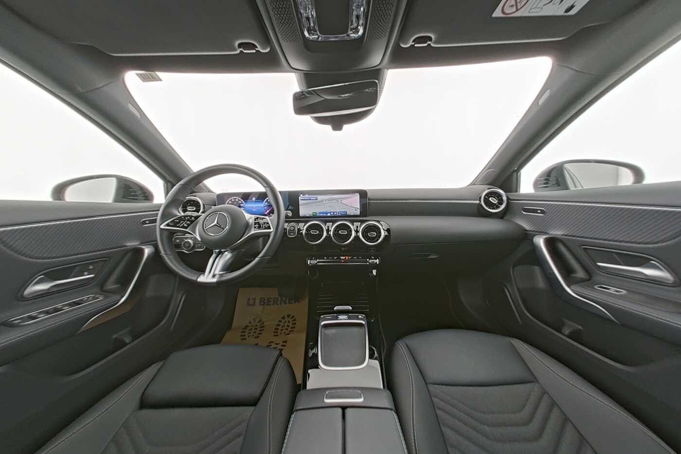 Mercedes-Benz A 180  ...