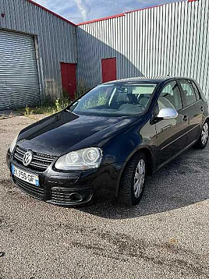 Volkswagen Golf V 1.9 TDI 105 CONFORT 3P