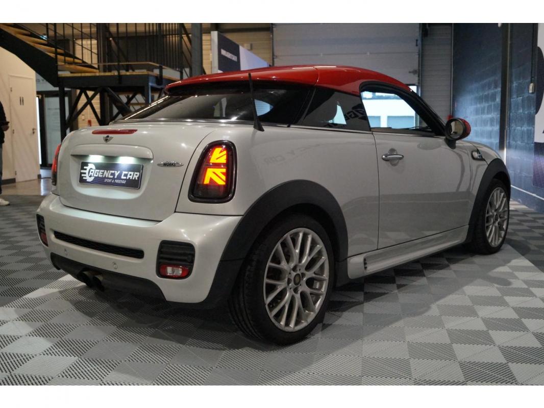 Mini Mini Coupé 1.6i - 211 R58 COUPE John Cooper Works