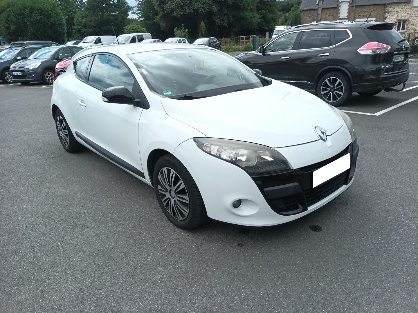 Renault MEGANE III COUPE 1.6 16V 110CH EMOTION