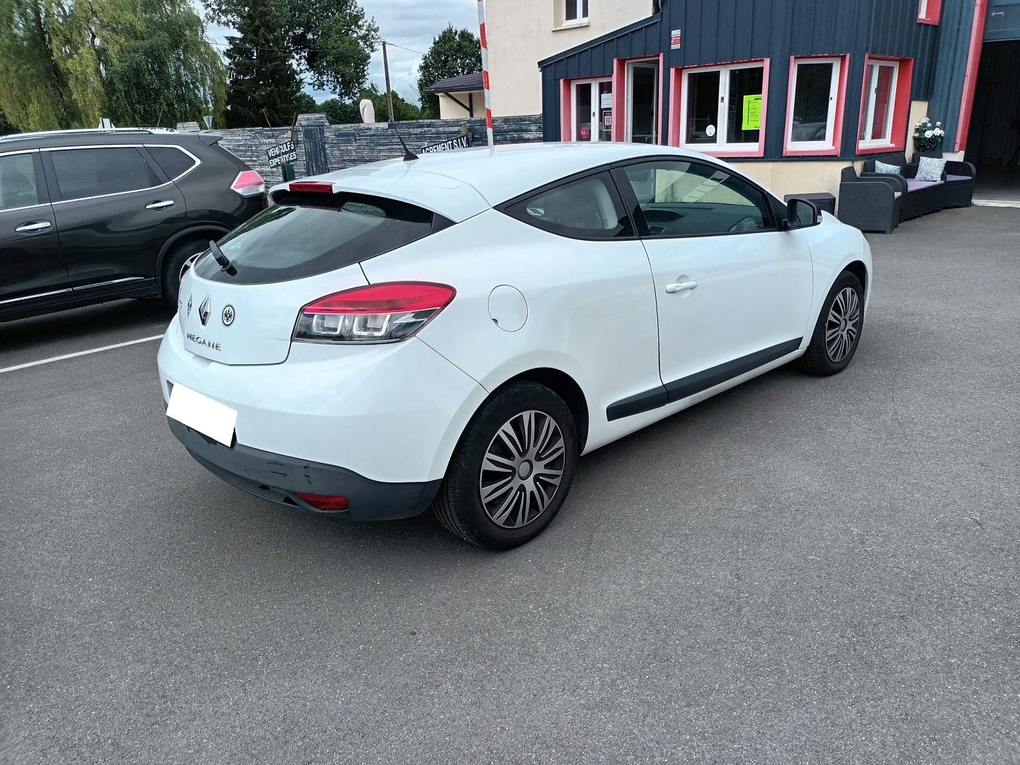 Renault MEGANE III COUPE 1.6 16V 110CH EMOTION