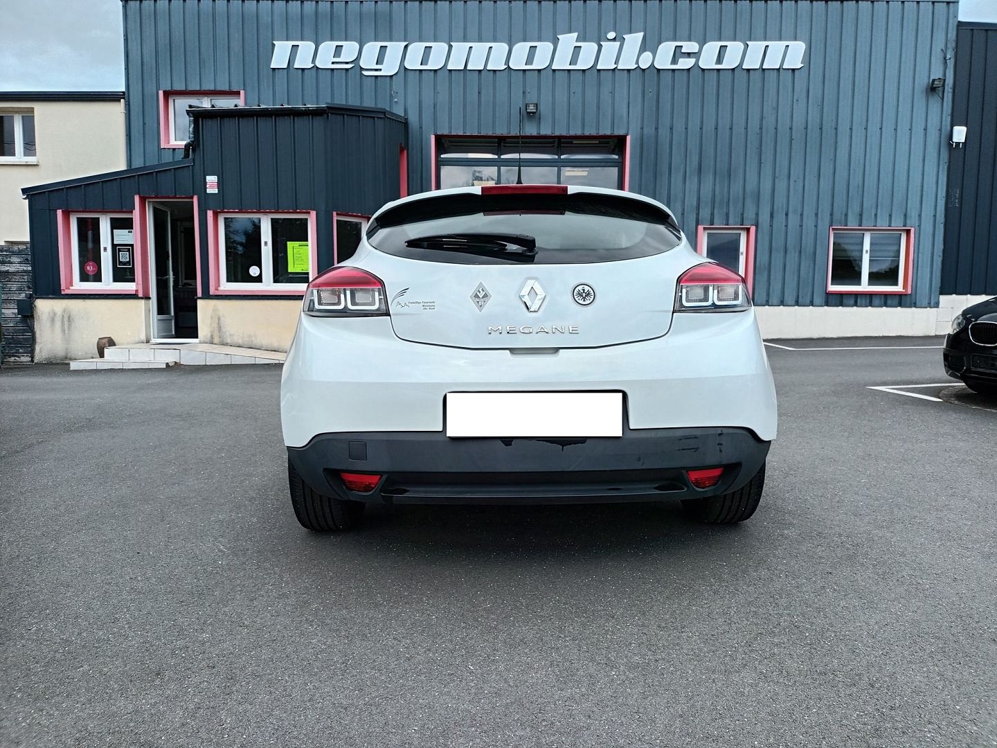 Renault MEGANE III COUPE 1.6 16V 110CH EMOTION
