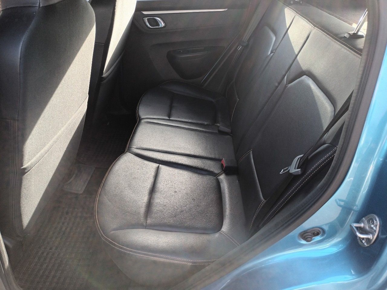 Dacia SPRING CONFORT PLUS - ACHAT INTEGRAL