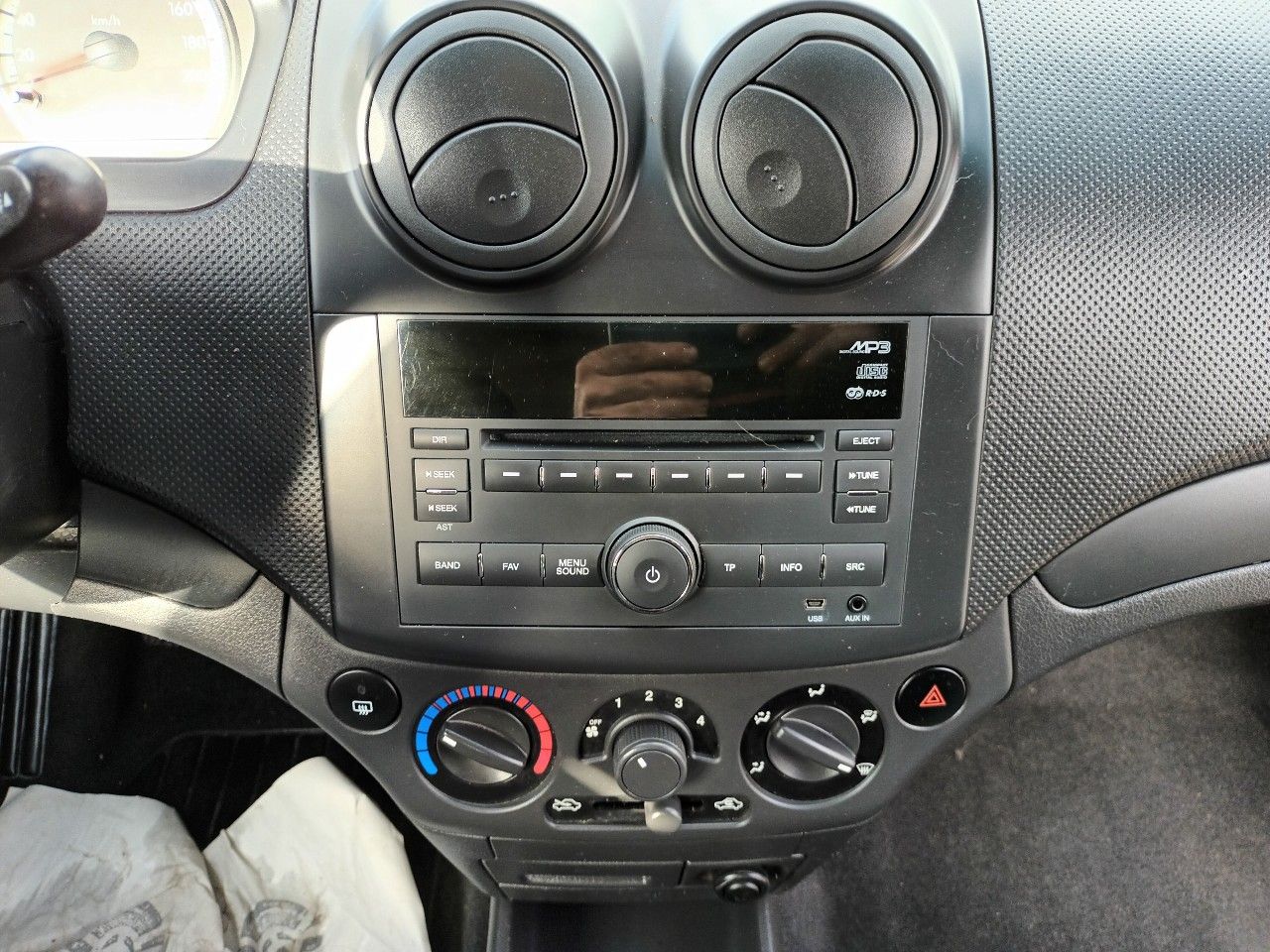 Chevrolet AVEO 1.2 16V 3P