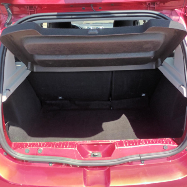 Dacia SANDERO 0.9 TCE 90CH STEPWAY PRESTIGE