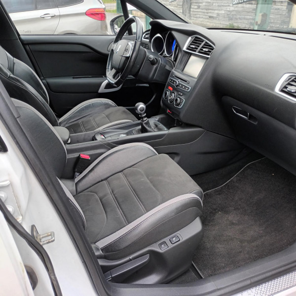 Citroen DS4 1.6 BLUEHDI 120CH CHIC