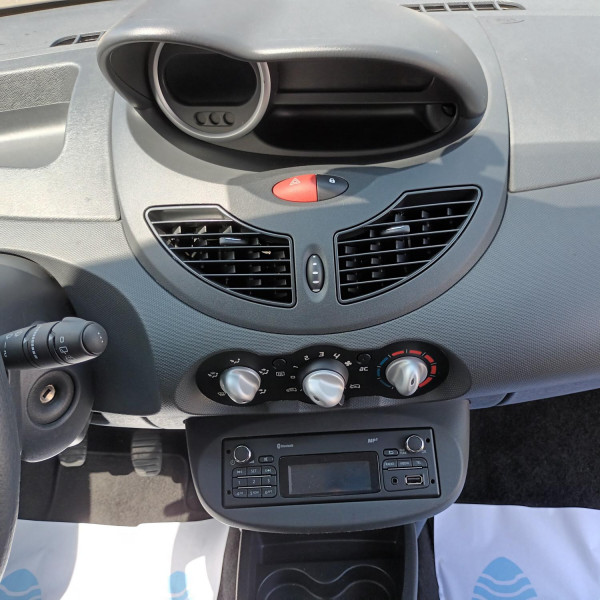 Renault TWINGO II 1.2 LEV 16V 75CH EXPRESSION ECO²