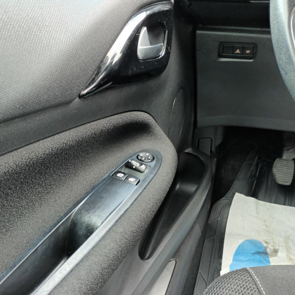 Citroen DS3 1.6 E-HDI90 (92) AIRDREAM SO CHIC 5CV