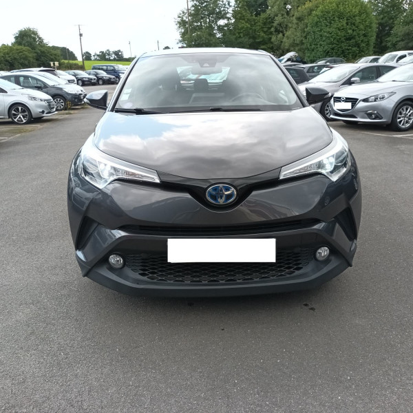 Toyota C-HR 122H DYNAMIC 2WD E-CVT