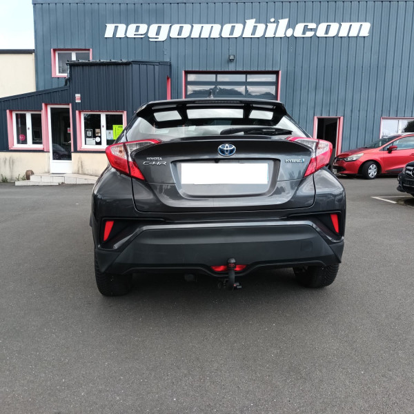Toyota C-HR 122H DYNAMIC 2WD E-CVT