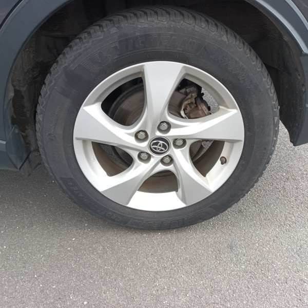 Toyota C-HR 122H DYNAMIC 2WD E-CVT