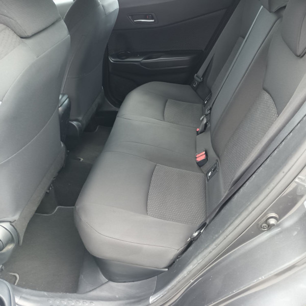 Toyota C-HR 122H DYNAMIC 2WD E-CVT