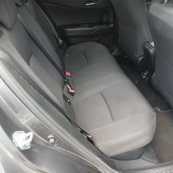 Toyota C-HR 122H DYNAMIC 2WD E-CVT