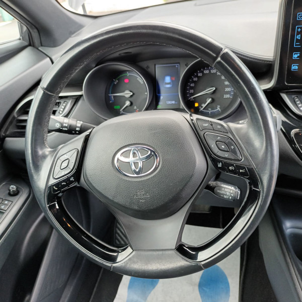 Toyota C-HR 122H DYNAMIC 2WD E-CVT