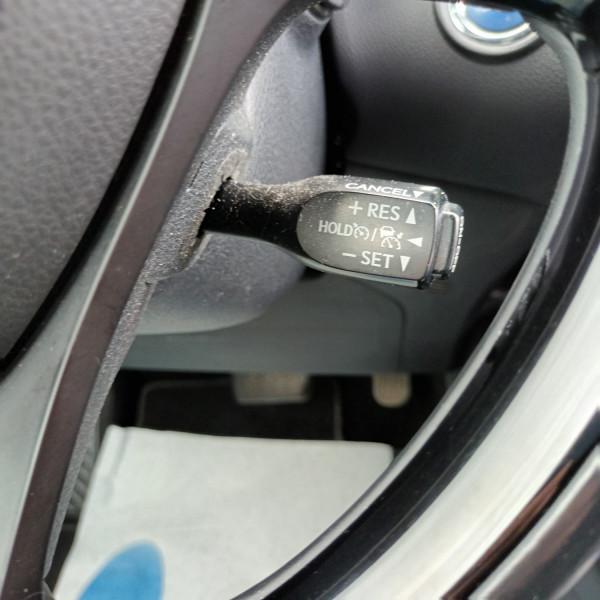 Toyota C-HR 122H DYNAMIC 2WD E-CVT