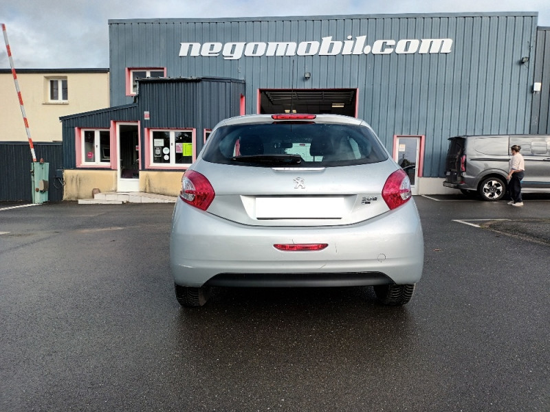 Peugeot 208 1.6 E-HDI FAP ACTIVE 3P