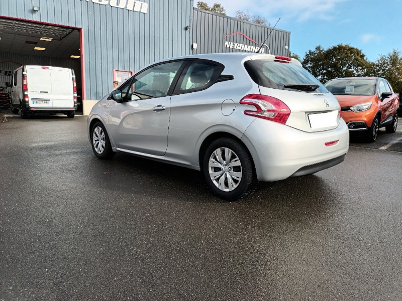 Peugeot 208 1.6 E-HDI FAP ACTIVE 3P