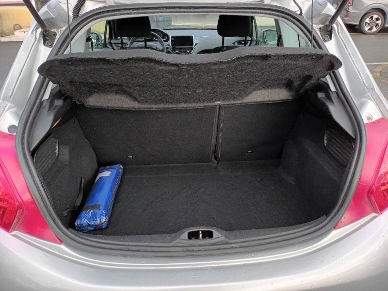 Peugeot 208 1.6 E-HDI FAP ACTIVE 3P