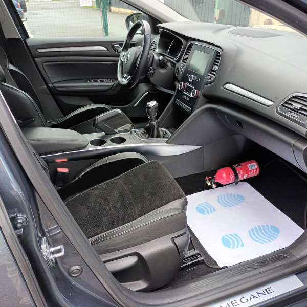 Renault MEGANE IV ESTATE 1.5 DCI 110CH ENERGY BUSINESS