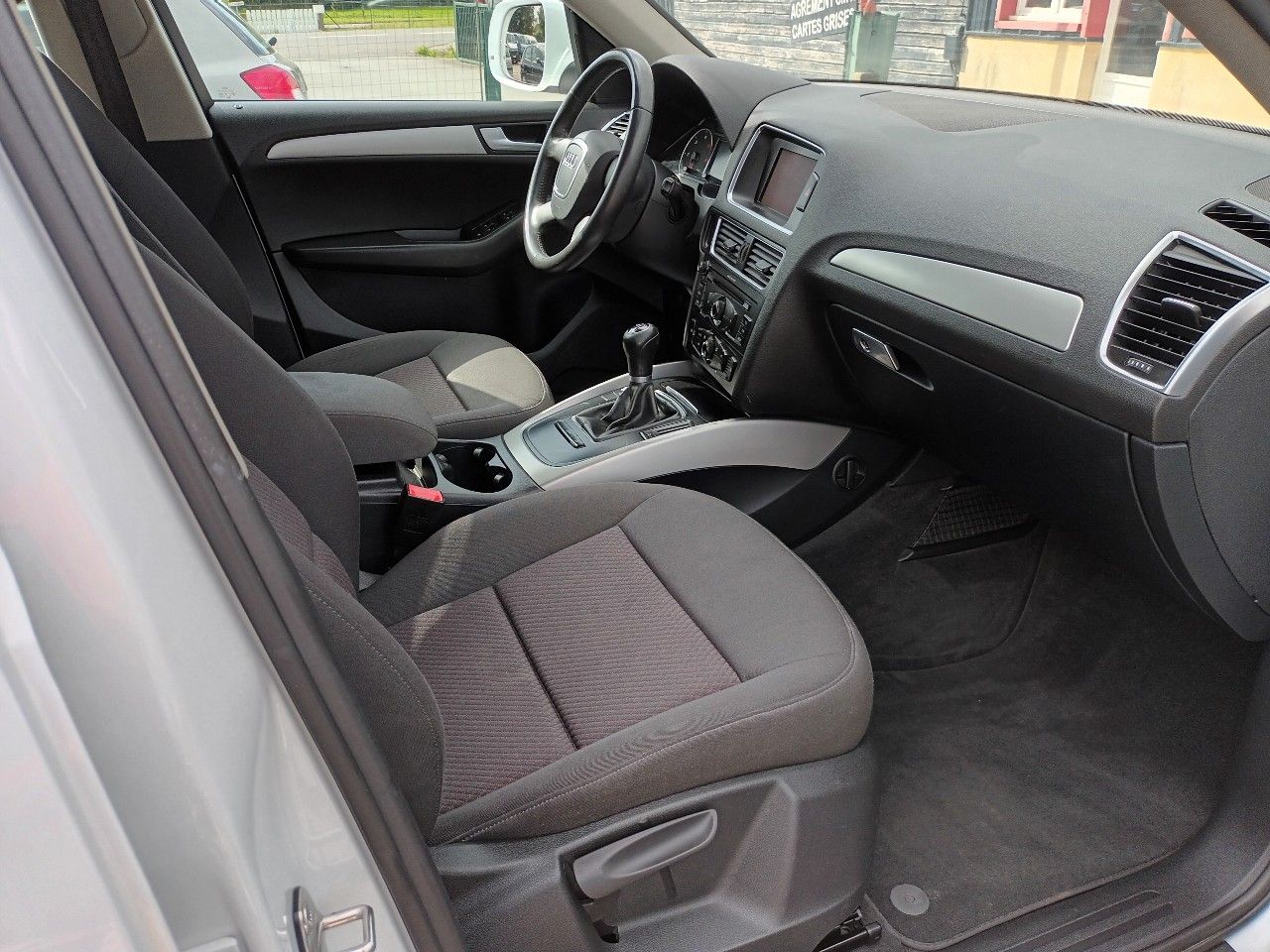 Audi Q5 2.0 TDI 143CH FAP AMBIENTE