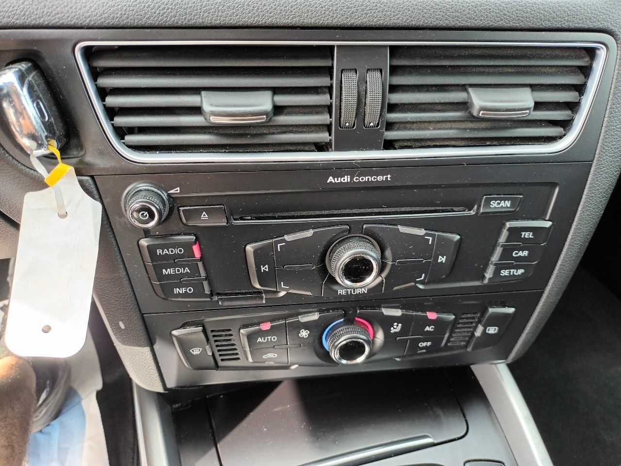 Audi Q5 2.0 TDI 143CH FAP AMBIENTE