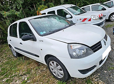 Renault Clio II (2) CAMPUS 1.5 DCI 65 5P
