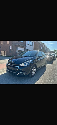 Peugeot 208 (2) 1.2 PURETECH 82 S&amp;S ACTIVE 5P
