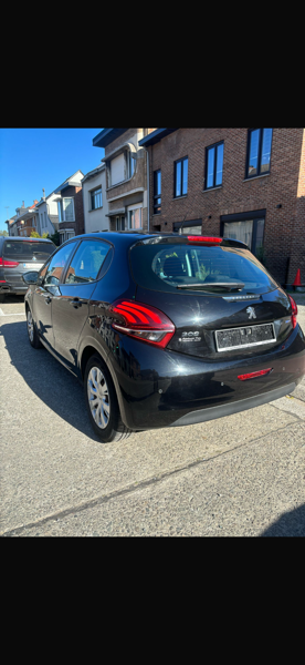 Peugeot 208 (2) 1.2 PURETECH 82 S&amp;S ACTIVE 5P