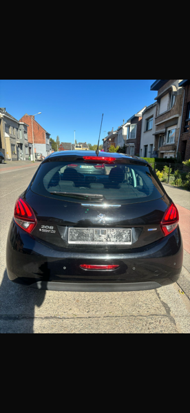 Peugeot 208 (2) 1.2 PURETECH 82 S&amp;S ACTIVE 5P