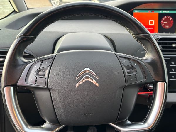 Citroen C4 1.6 BLUEHDI 120 8V TURBO 7 PLACES