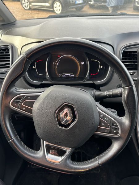 Renault Scenic IV 1.5 DCI 110 ENERGY BUSINESS