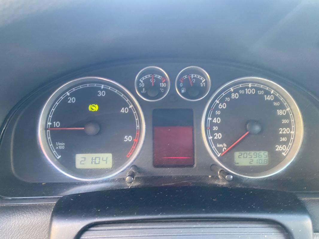 Volkswagen Passat 1.9 TDI - 130 Sport A