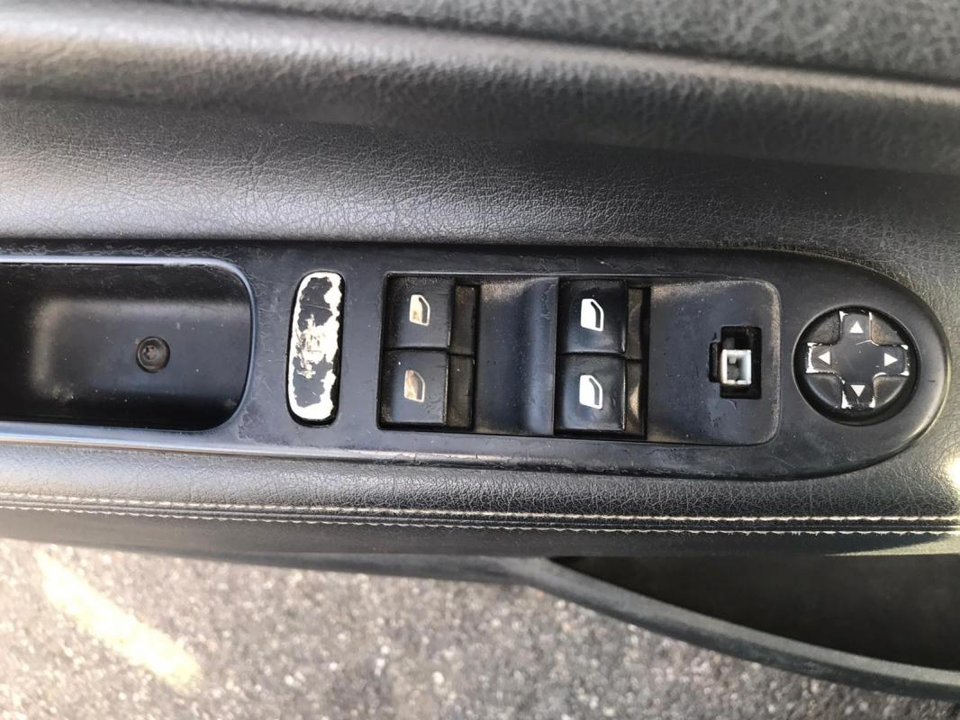 Peugeot 207 1.6 HDi 16V 110ch FAP BLUE LION Premium