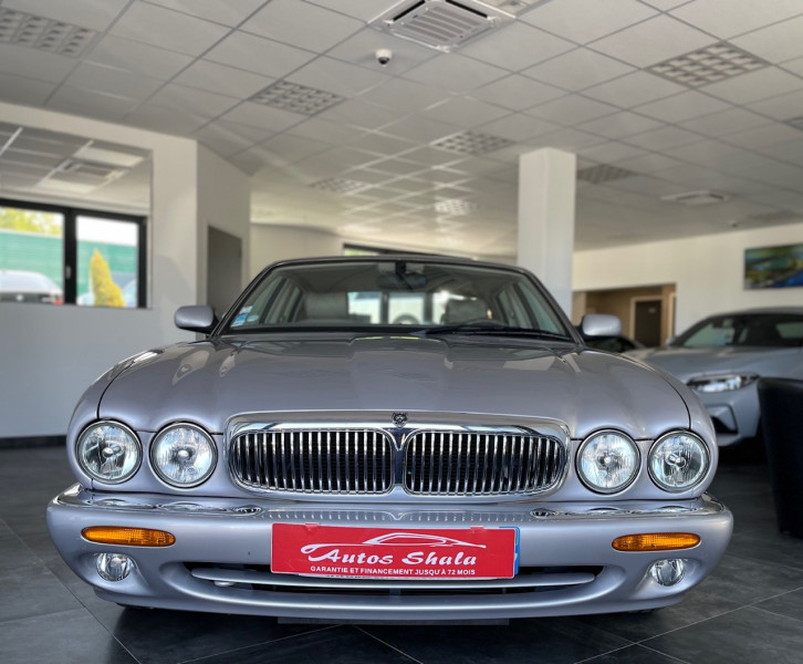 Jaguar XJ8 4.0 V8  BA SOVEREIGN