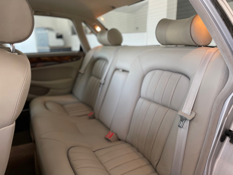 Jaguar XJ8 4.0 V8  BA SOVEREIGN