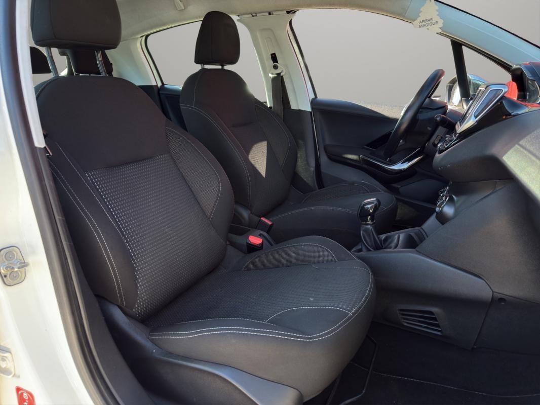 Peugeot 208 1.6 BlueHDi BVM5 Access