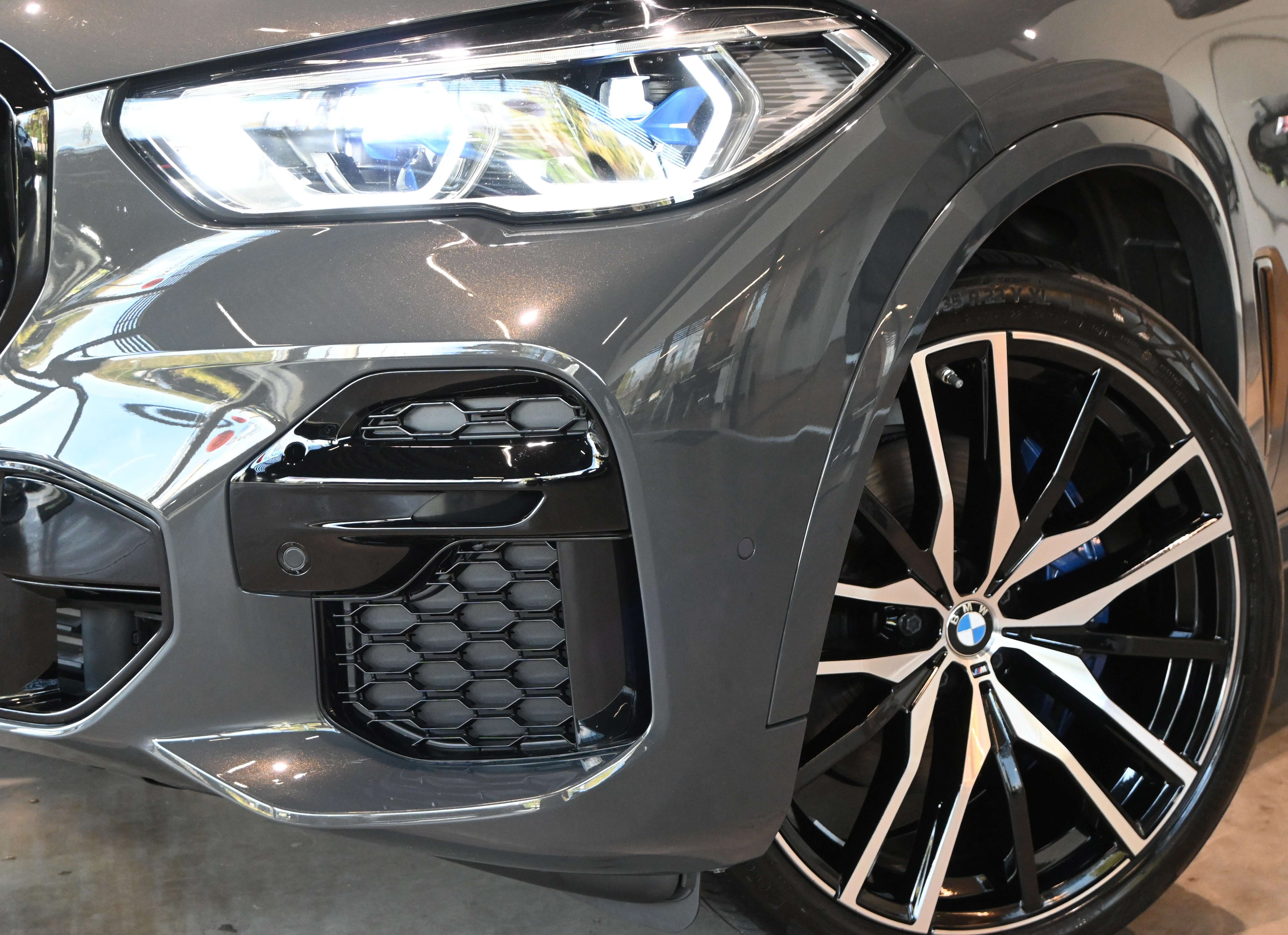 BMW X5 xDrive 30d M-Pack*LASER/LEDER/HUD/ACC/TREKHAAK/DAB