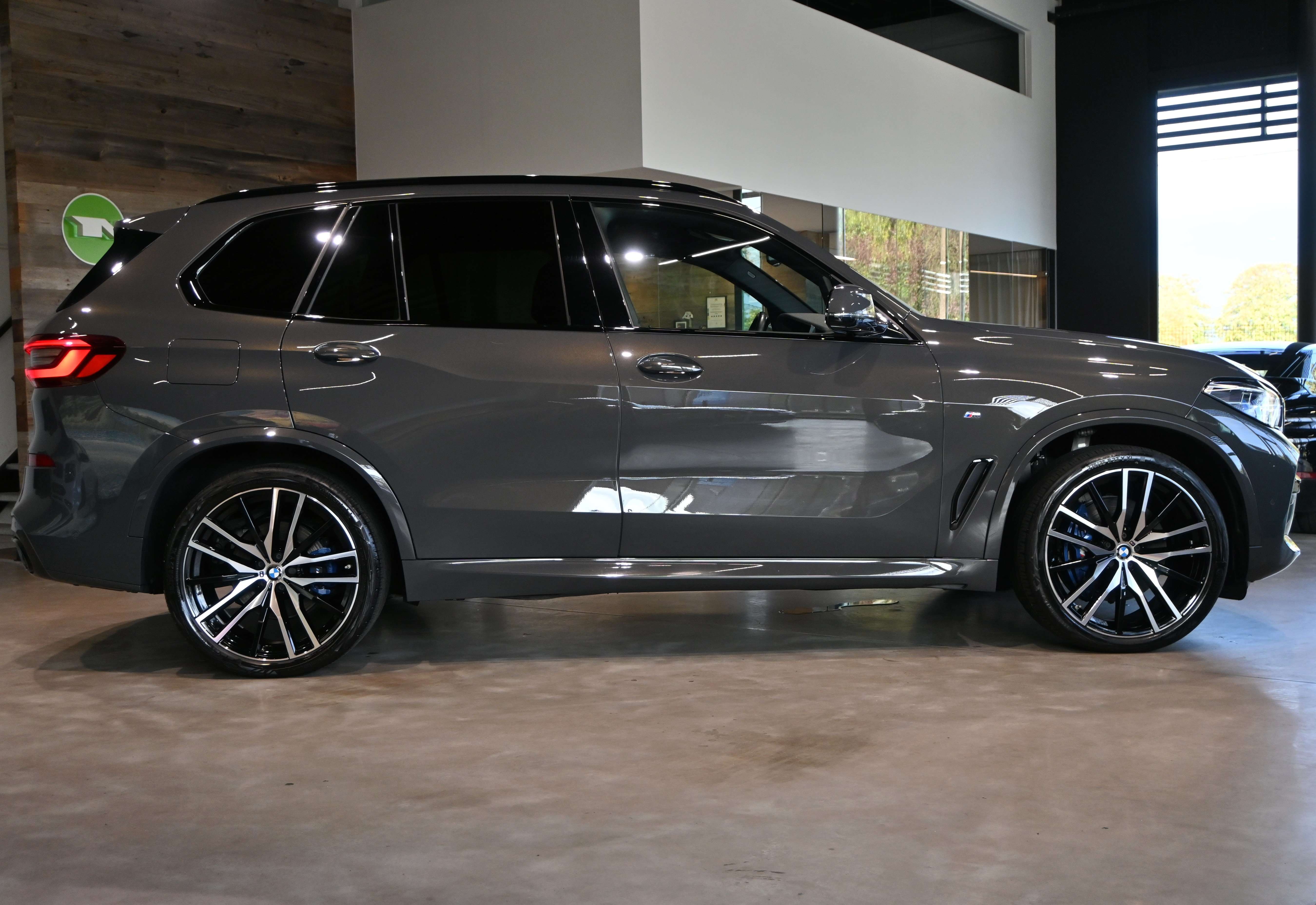 BMW X5 xDrive 30d M-Pack*LASER/LEDER/HUD/ACC/TREKHAAK/DAB