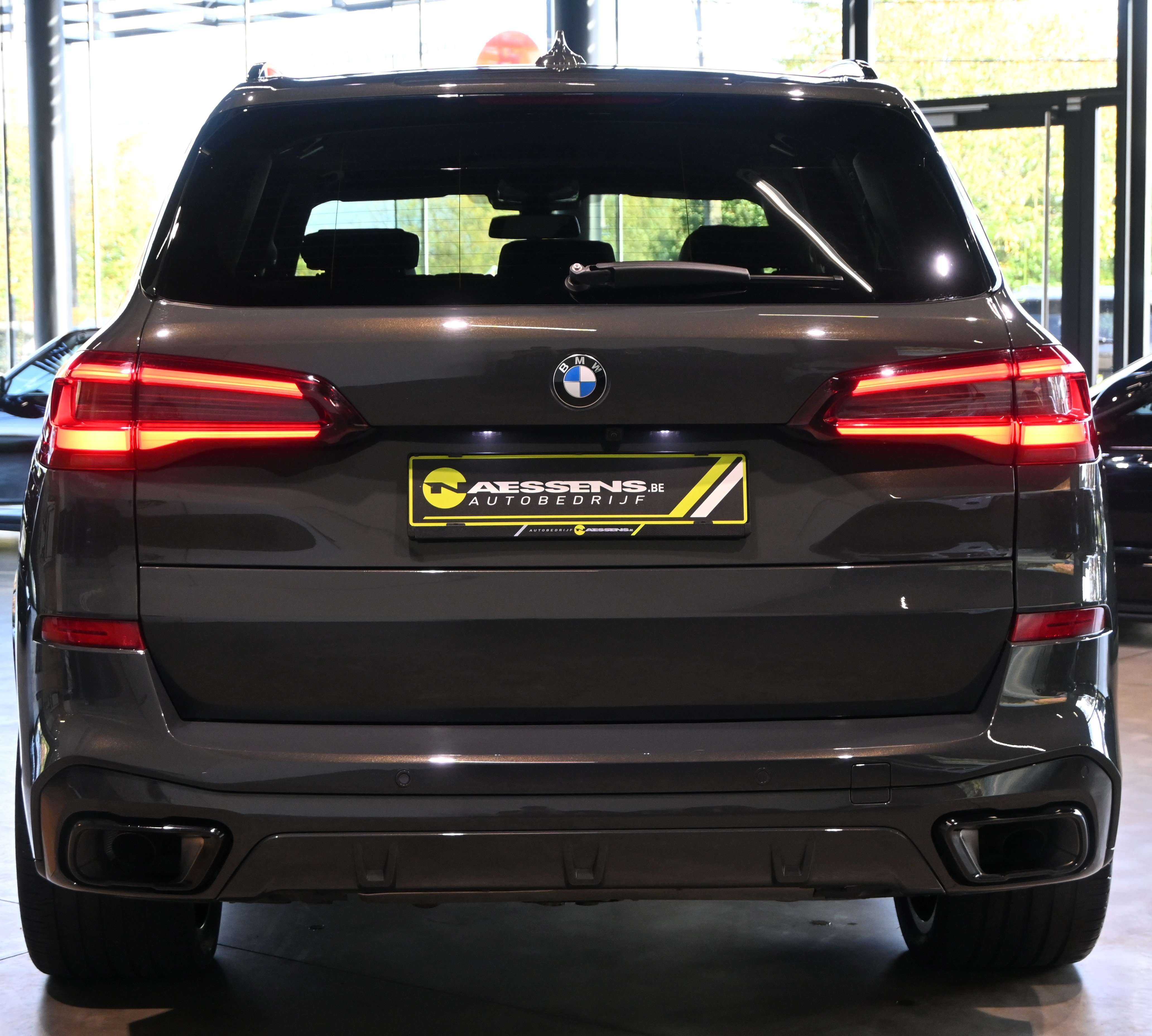 BMW X5 xDrive 30d M-Pack*LASER/LEDER/HUD/ACC/TREKHAAK/DAB